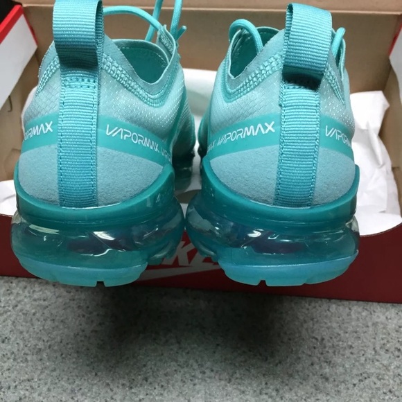 Brand new!! Nike Vapormax “teal tint”. - Picture 5 of 7